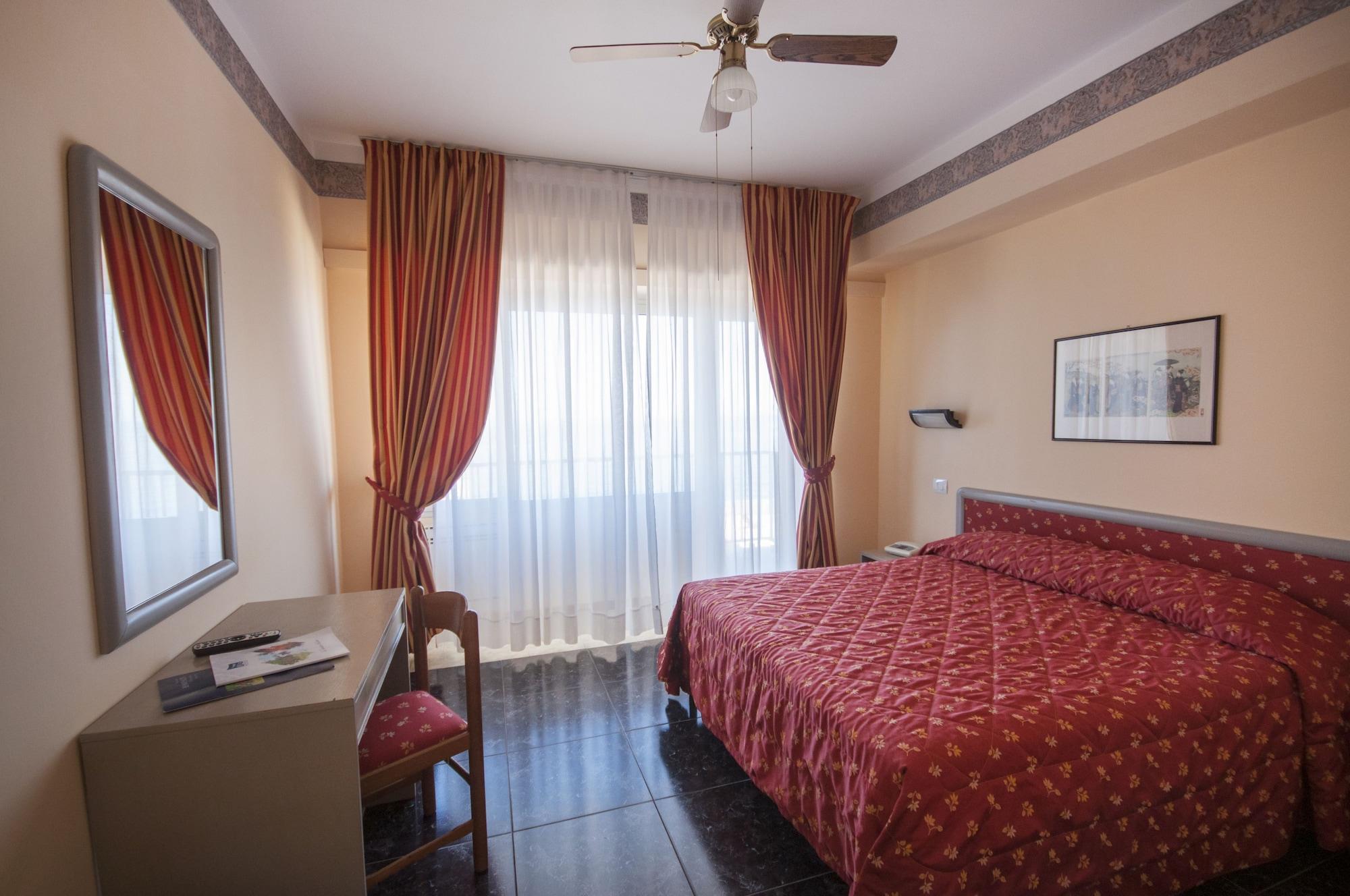 Hotel Villa Margherita Ladispoli Esterno foto
